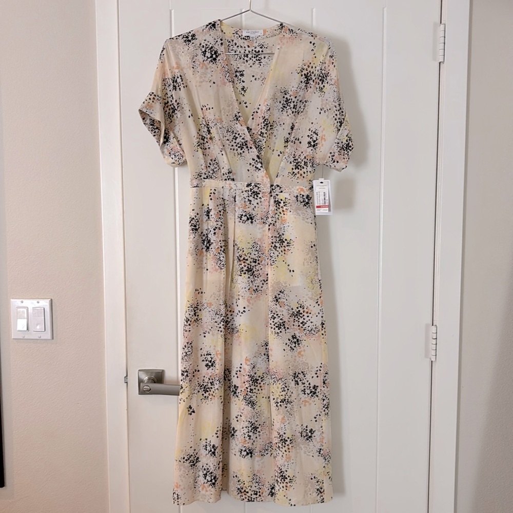 Equipment Silk Dress Midi Wrap Abstract Print V Neck Tavine Short Sleeved Sz 0